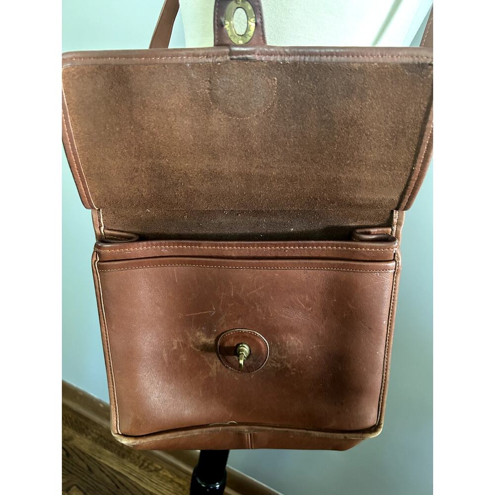 Vintage Coach Willis Leather Purse - Picture 8 of 12